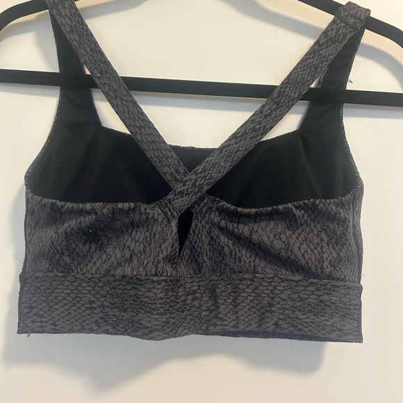 All in motion sports bra - Picture 2 of 3